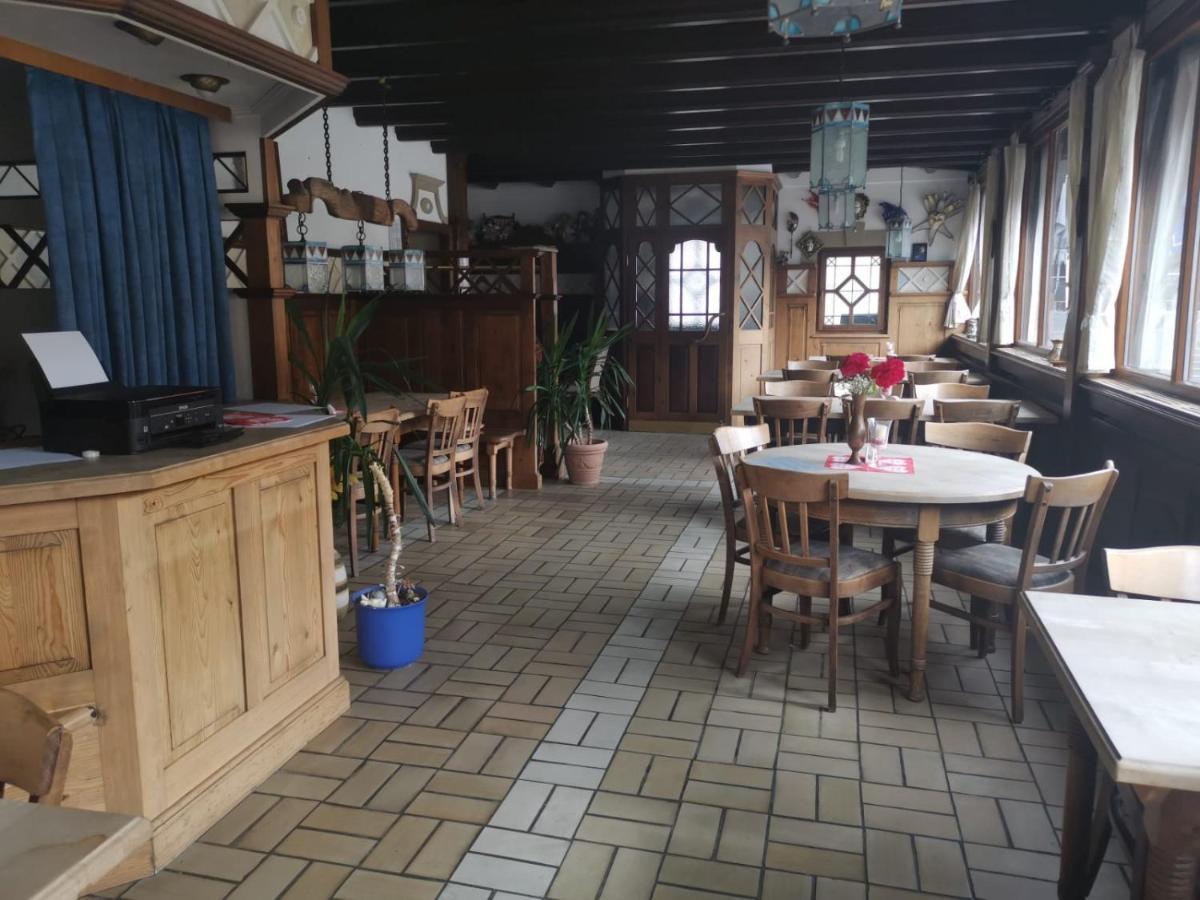 Gaestehaus Am Rathaus Pottenstein Exterior photo